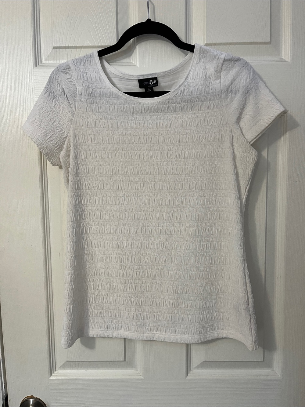 Nine West White Short-Sleeve Textured Crewneck Top